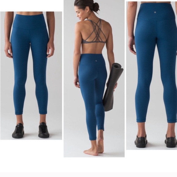 *SOLD Lululemon Align 7/8 leggings Poseidon blue - Picture 5 of 12